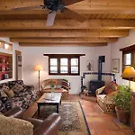 Hacienda Nicholas Bed & Breakfast