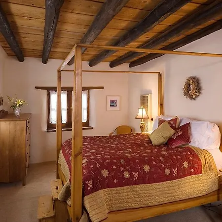 Hacienda Nicholas Santa Fe