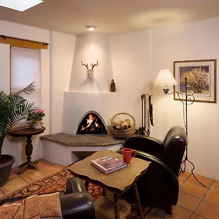Hacienda Nicholas Bed & Breakfast 3*