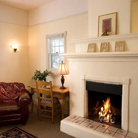 Hacienda Nicholas Bed & Breakfast 3*