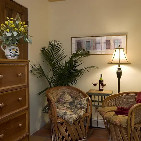 Bed & Breakfast Hacienda Nicholas Santa Fe